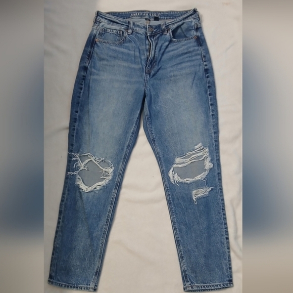 American Eagle Outfitters Blue Distressed Boyfriend Jeans - Picture 3 of 7